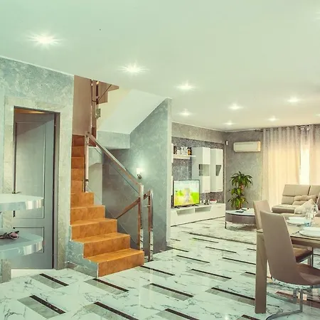 Cosy Townhouse In Costa Adeje * 阿德耶